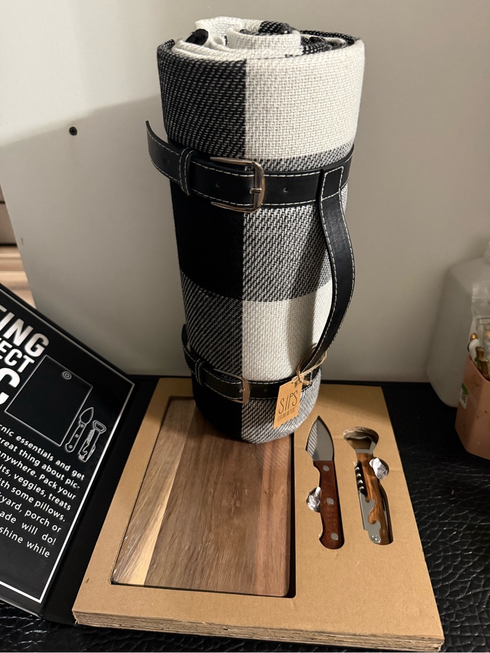 Black & White Checkered Roll-Up Duffel-Style Picnic Bag